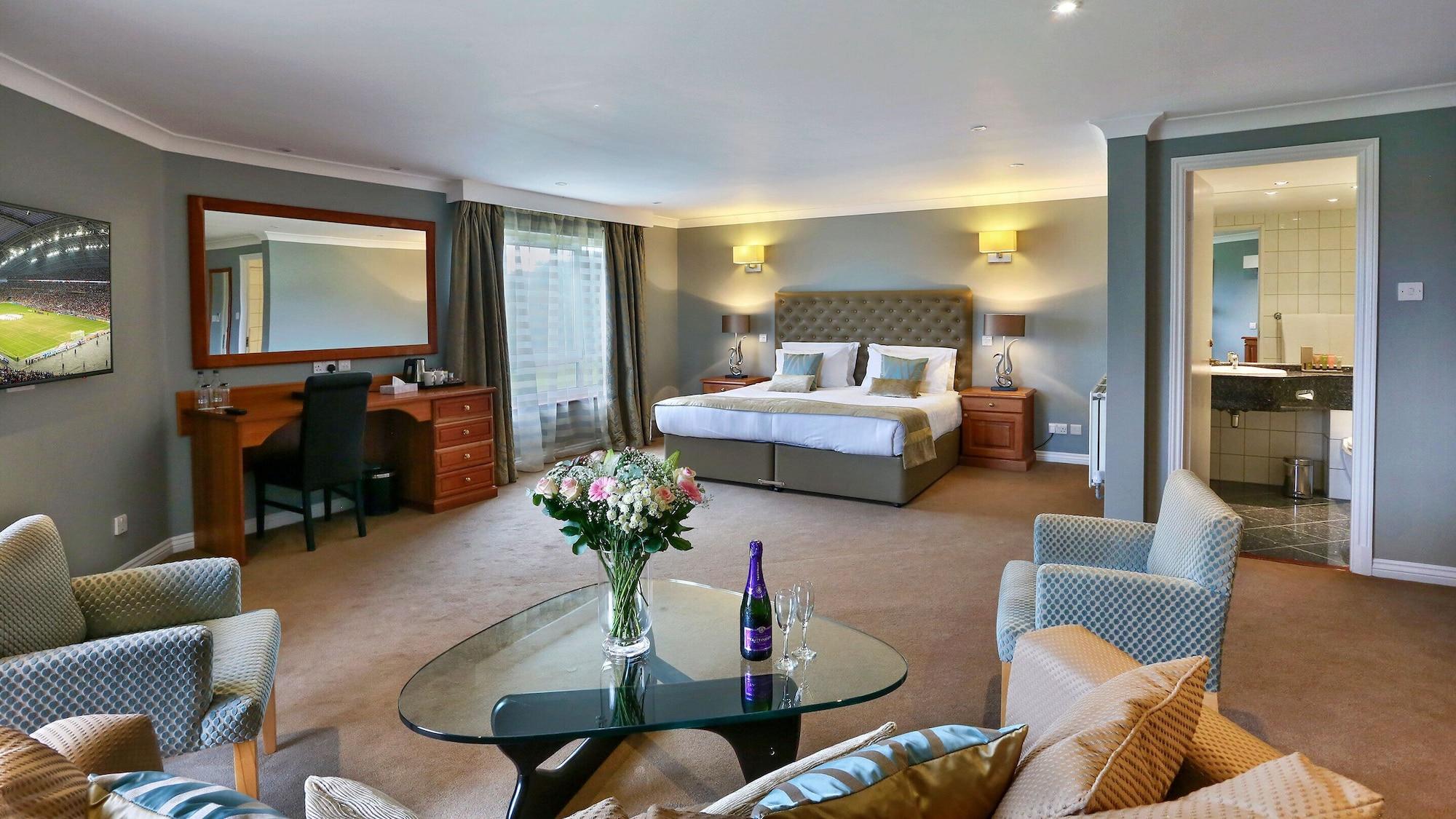 โรงแรมสโต๊คบายเนย์แลนด์กอล์ฟแอนด์สปา Leavenheath ภายนอก รูปภาพ
