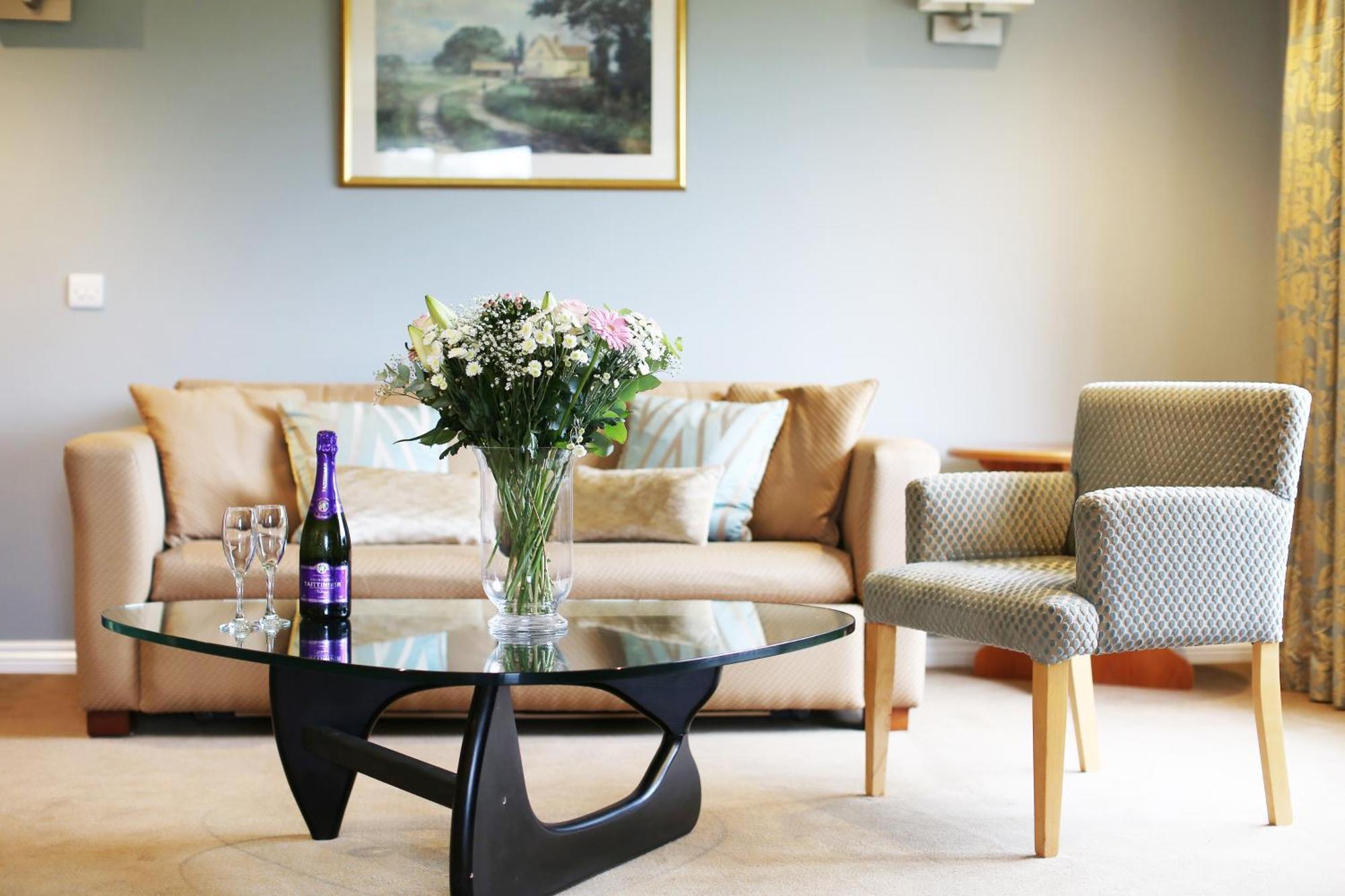 โรงแรมสโต๊คบายเนย์แลนด์กอล์ฟแอนด์สปา Leavenheath ห้อง รูปภาพ